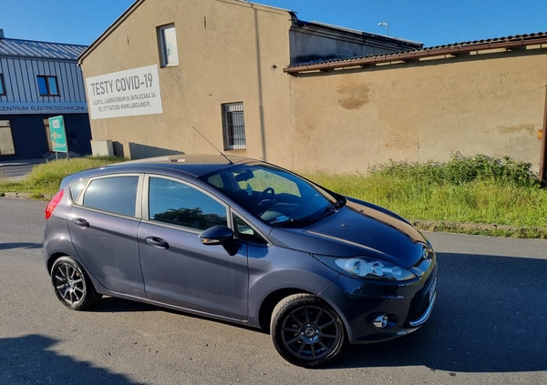 Ford Fiesta cena 22900 przebieg: 145000, rok produkcji 2012 z Kętrzyn małe 67